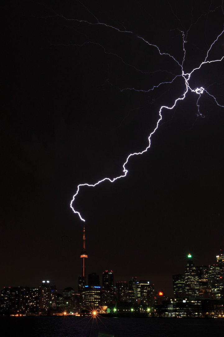 Lightenings Over CN Tower