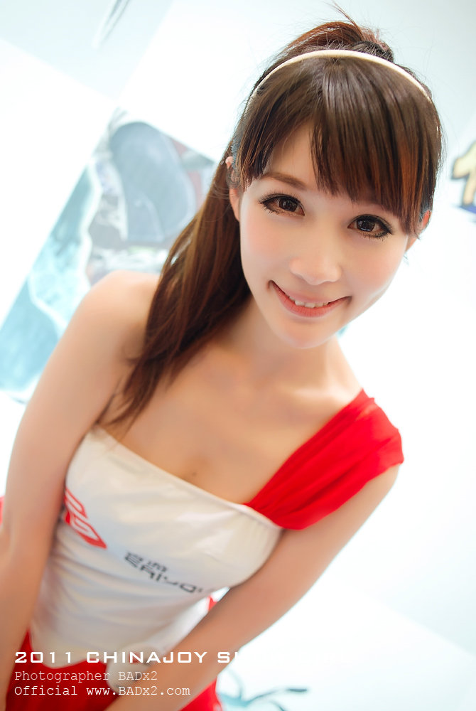 2011_ChinaJoy_ShowGirl