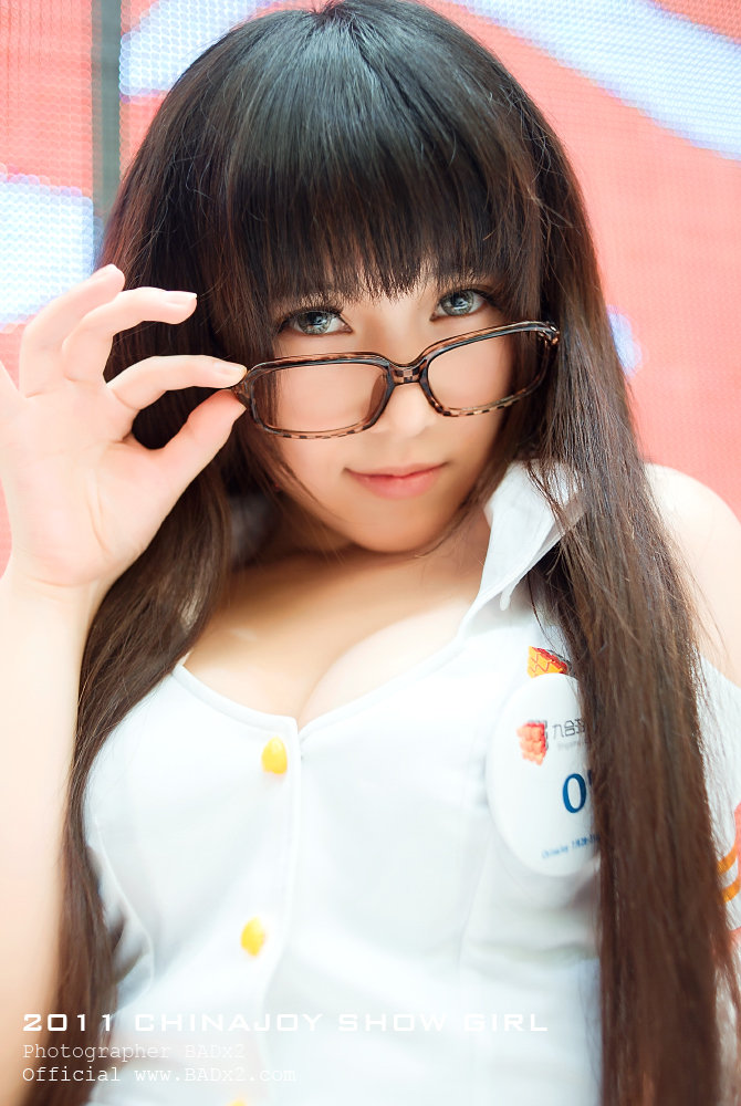 2011_ChinaJoy_ShowGirl