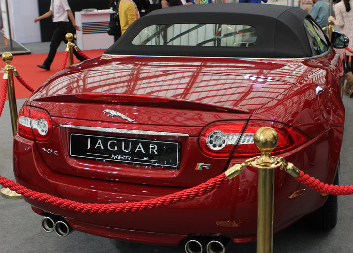 Ϸչ---JAGUAR XKR