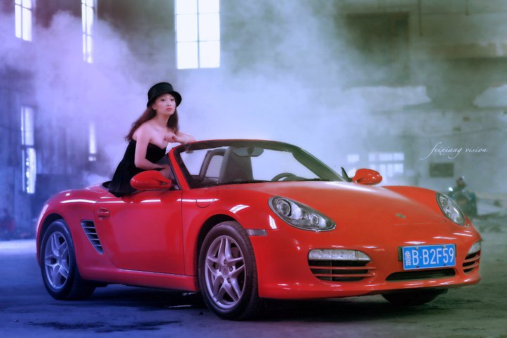 Porsche Girl
