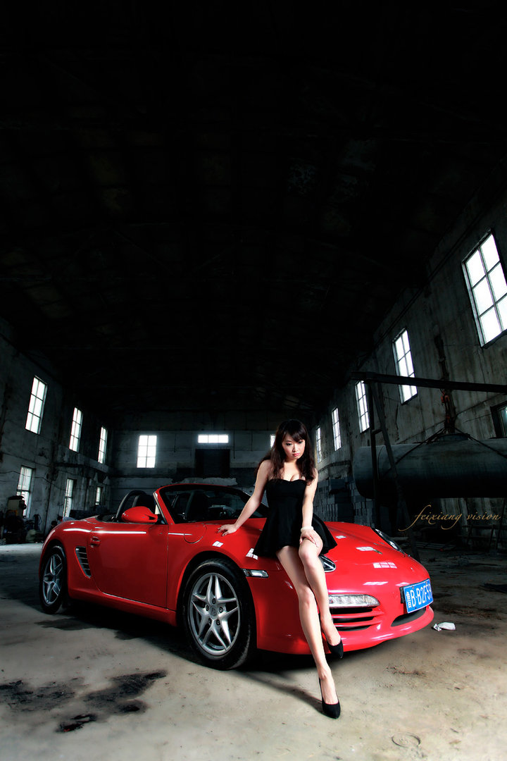 Porsche Girl