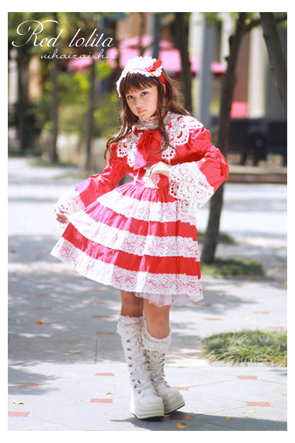 red  lolita