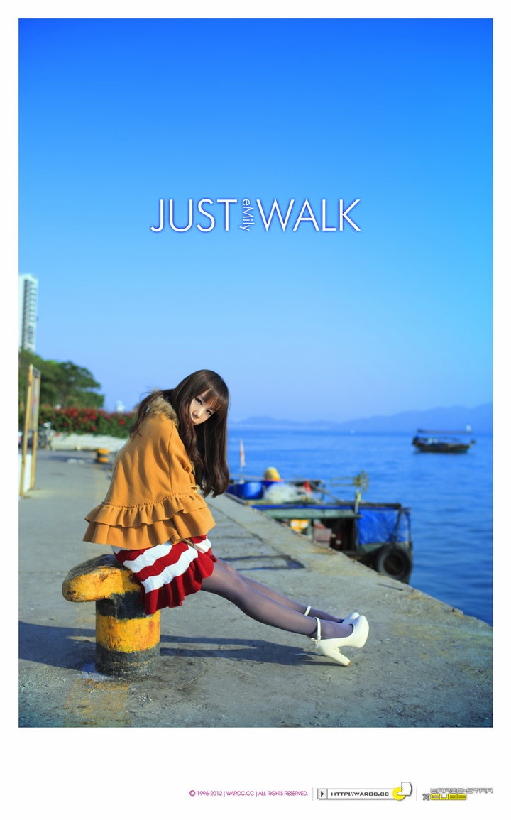 JUST WALK+EMILY