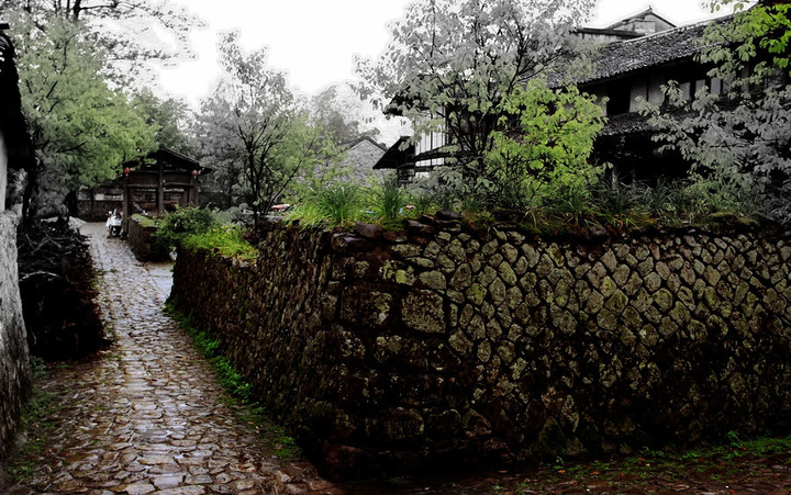 雨中巖頭古村,麗水街