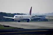 պBoeing 767-300 (JA-612J)