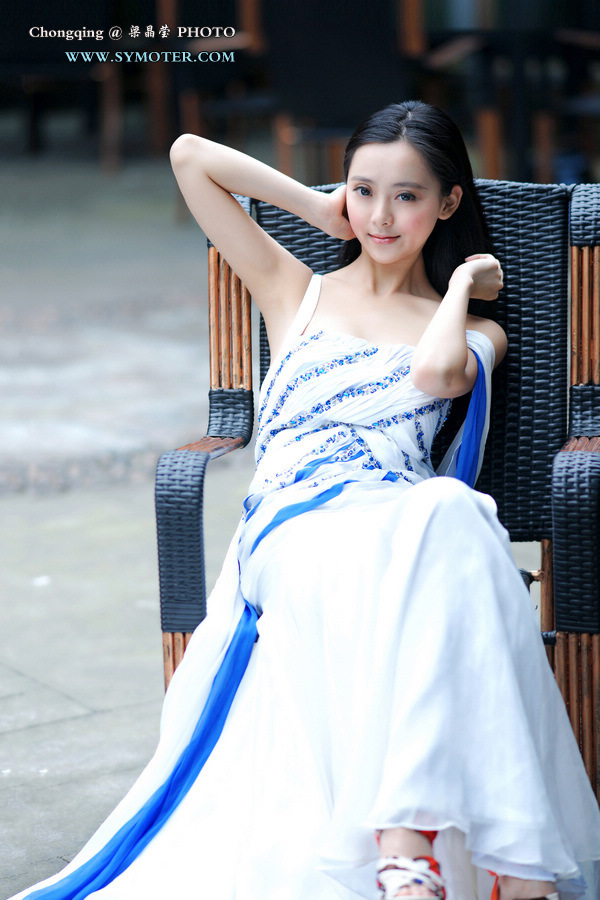 重庆最美的女孩原版图片