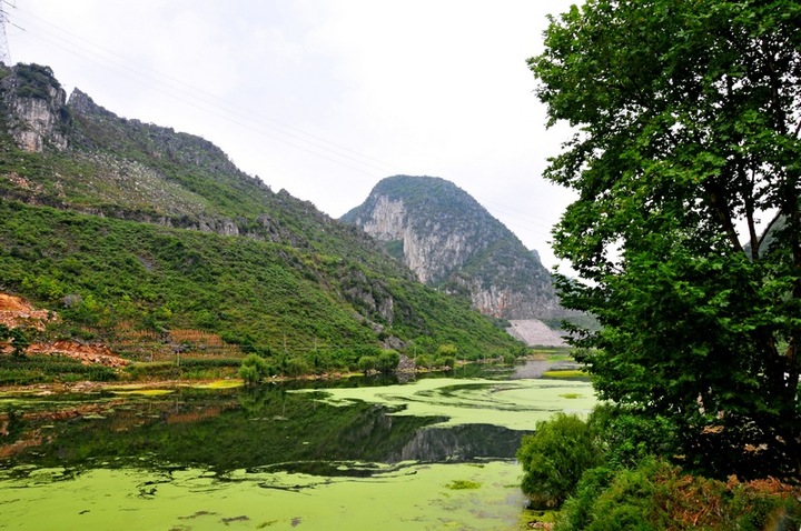 龙宫景区-金色漩塘