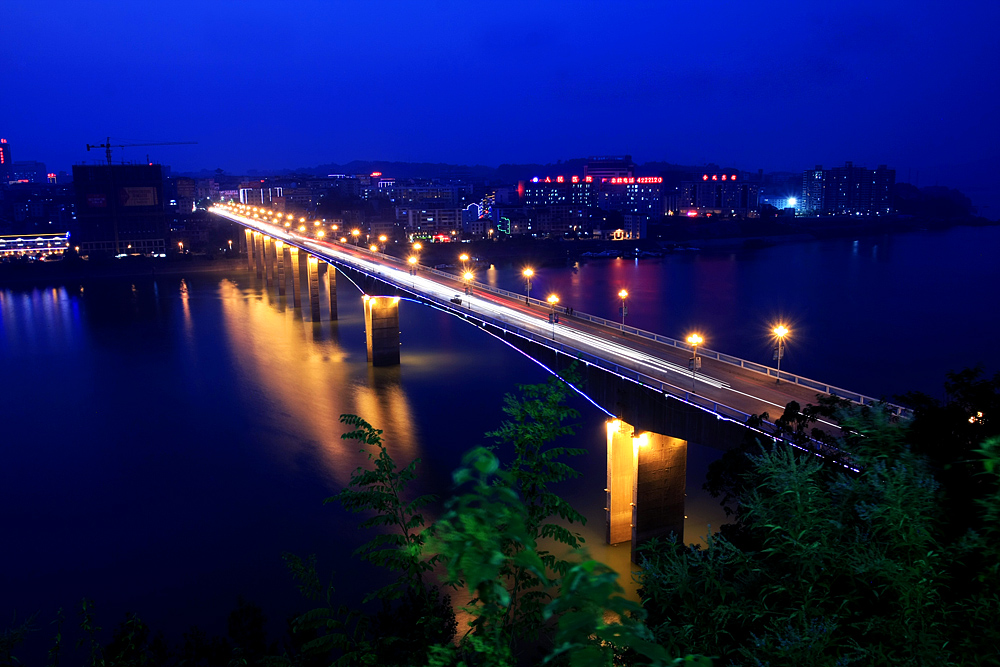 沅陵大桥图片