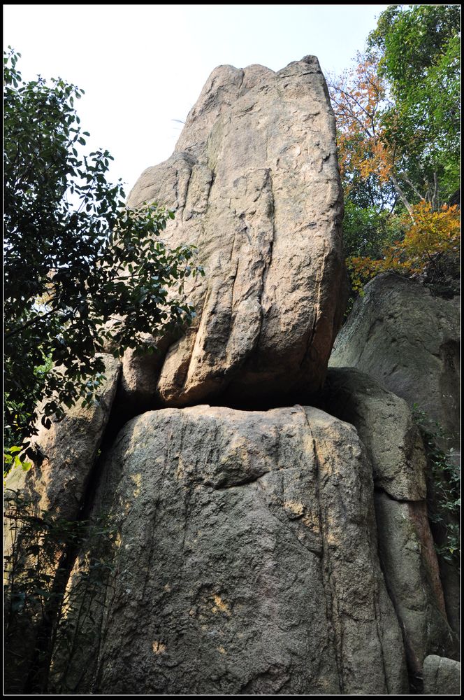 天平山奇石怪岩