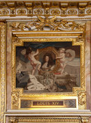 ¬ Louvre Museum