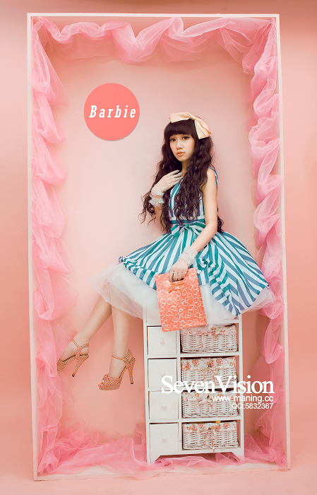 hi! I am barbie !!!崿۾Ů