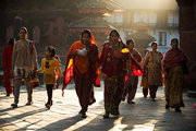 尼泊尔-激情洒红节