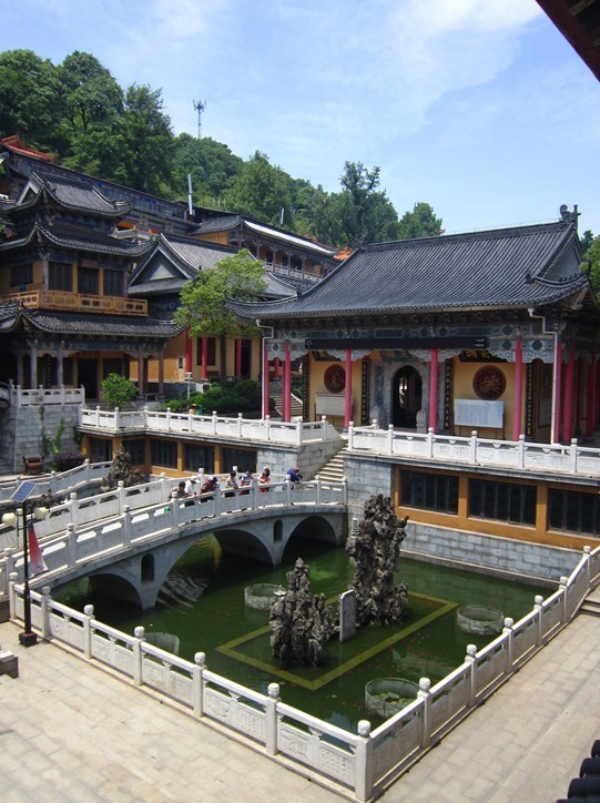 东方山弘化禅寺图片
