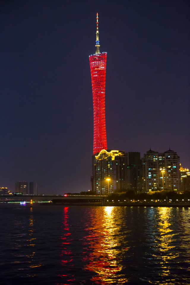 珠江小蛮腰夜景