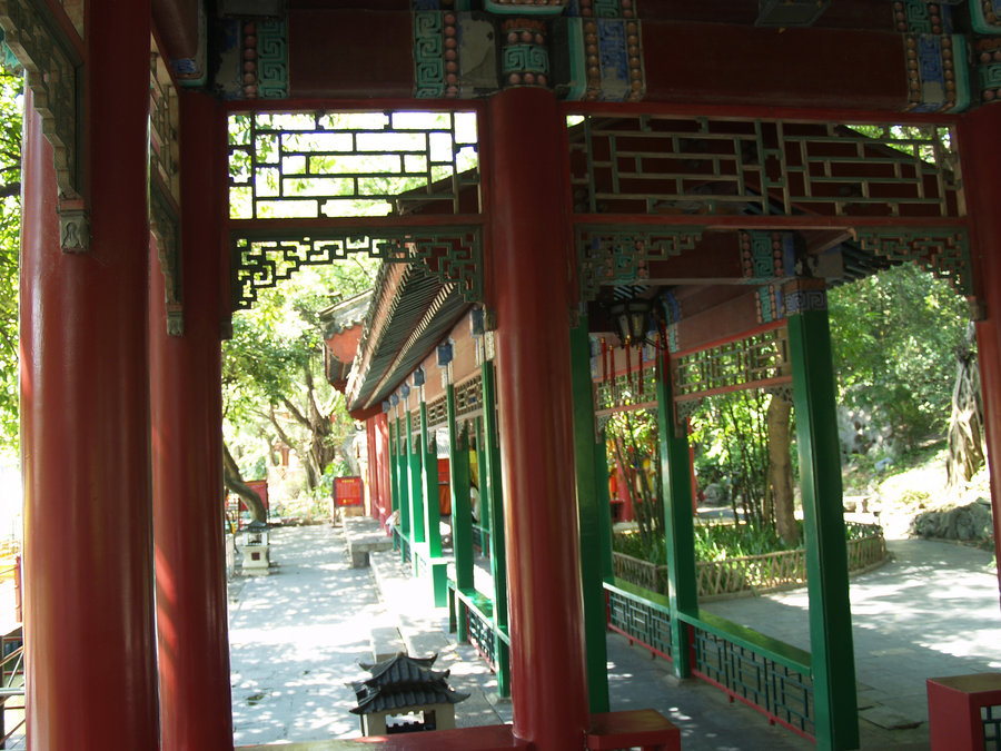 Բ麣