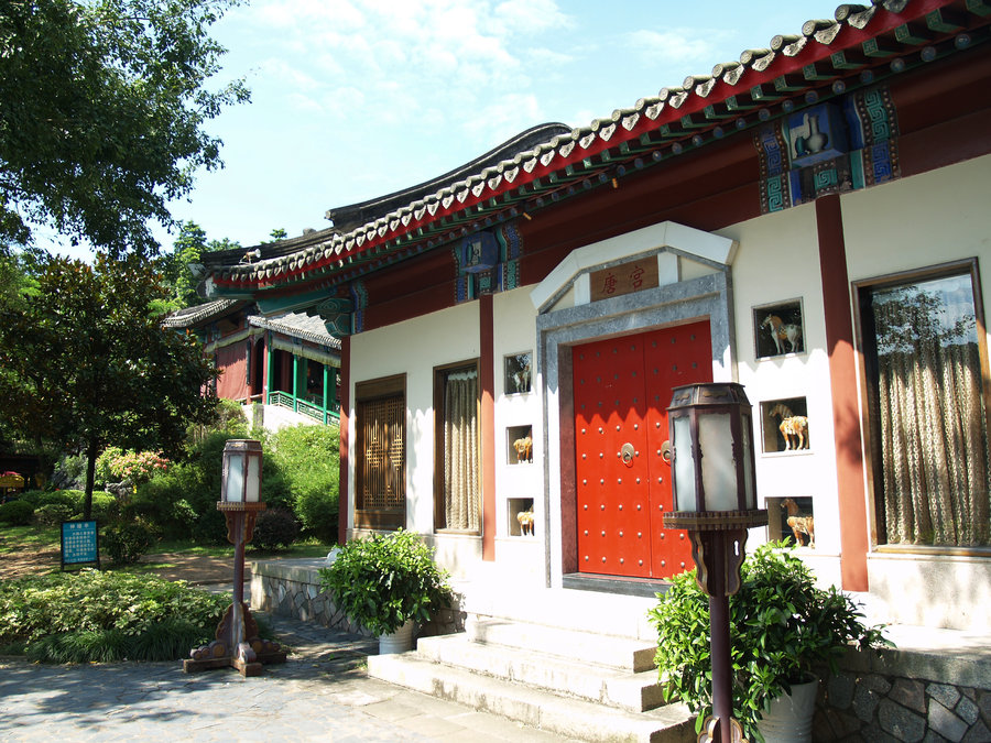Բ麣