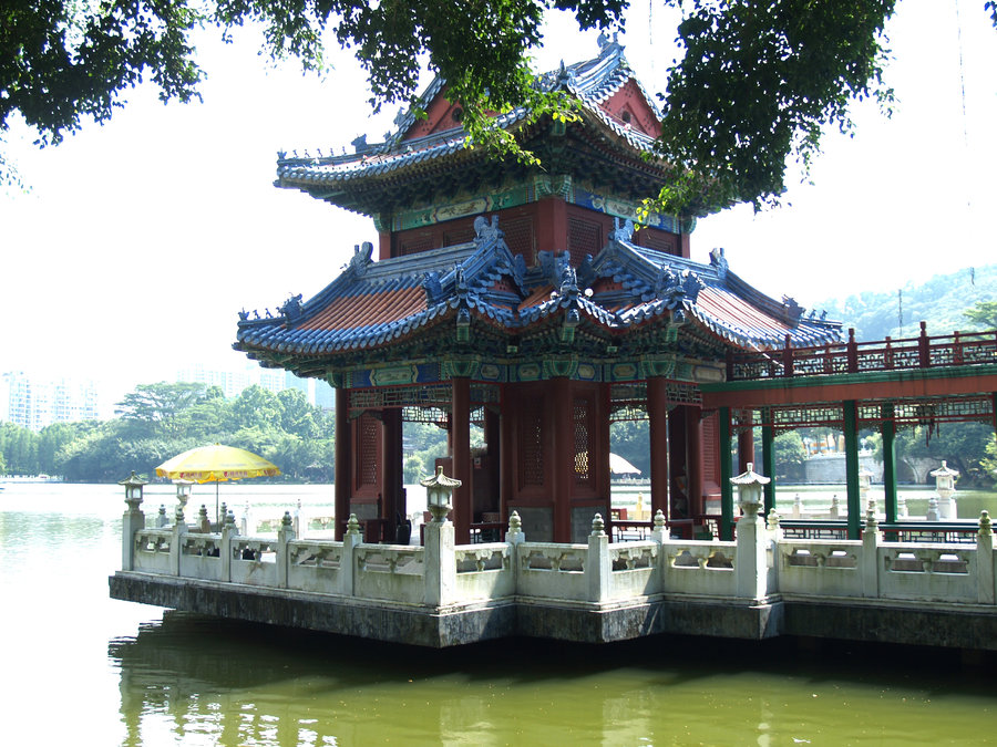Բ麣