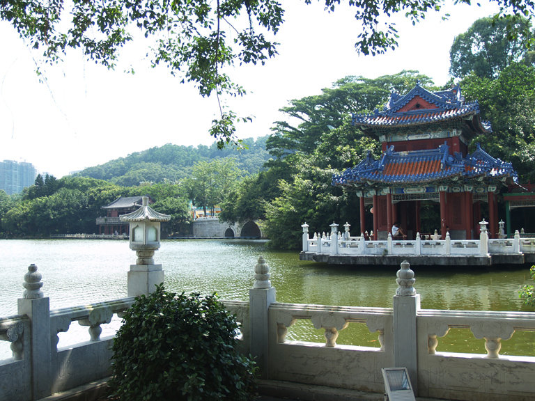 Բ麣