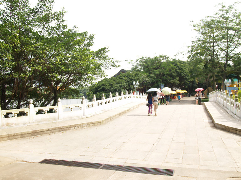 Բ麣