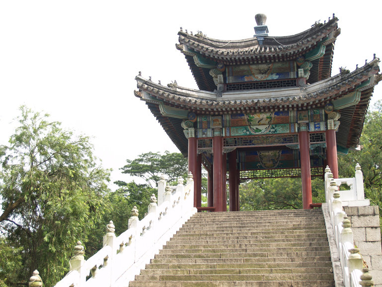 Բ麣