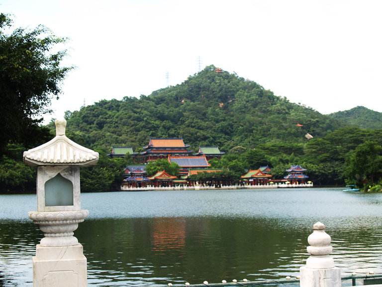 Բ麣