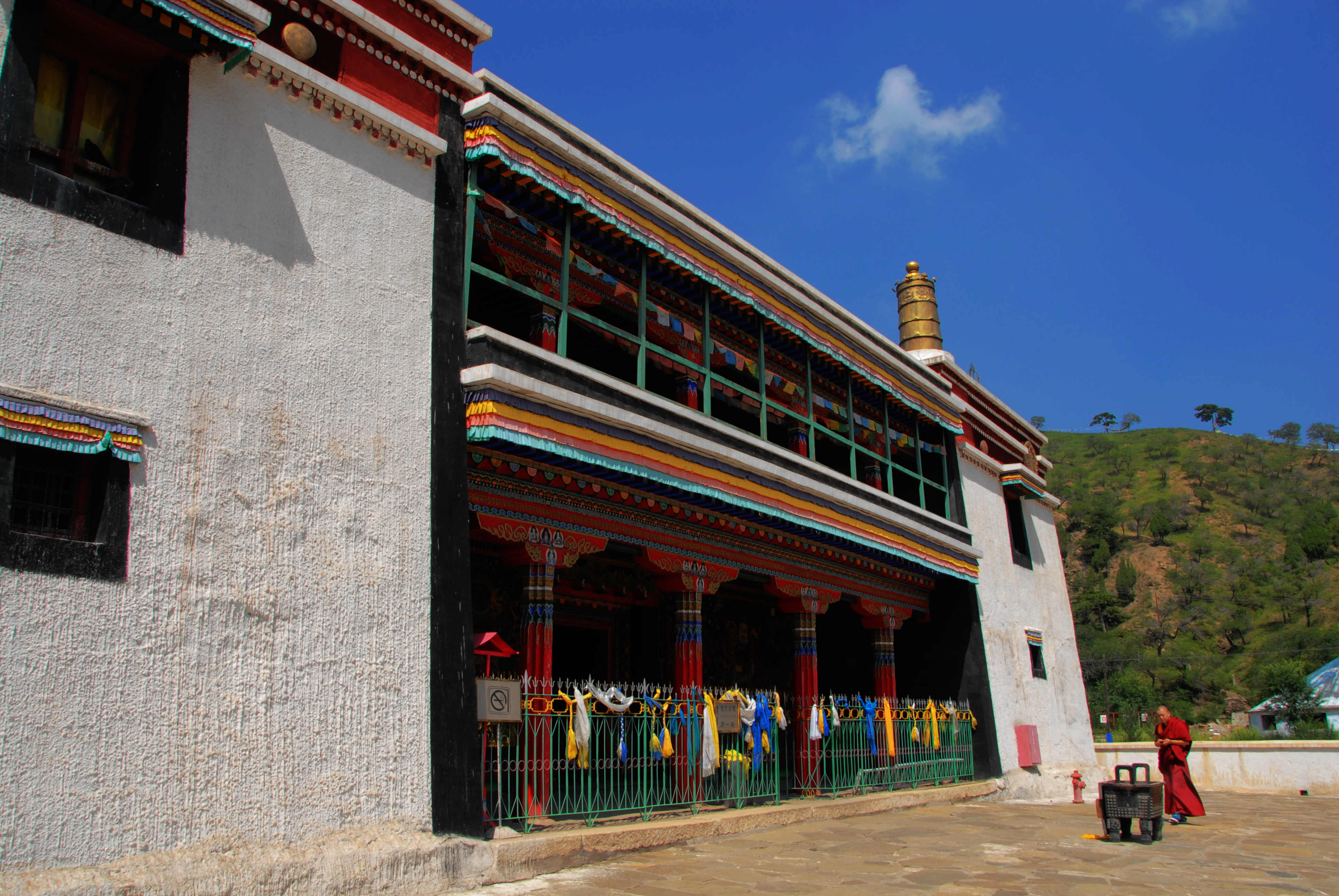 五当召——中国喇嘛教三大寺之一-国宝建筑-图片