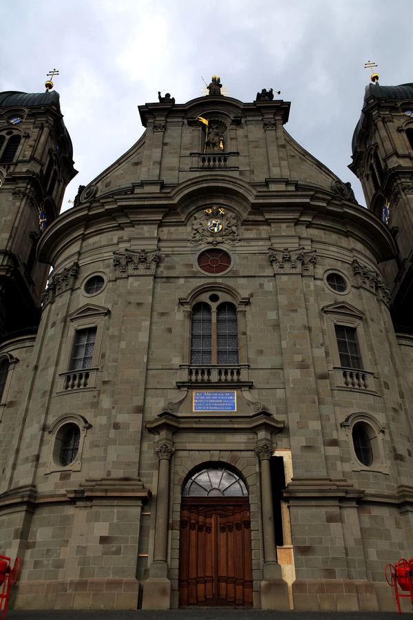 ޵ԺСEinsiedeln()