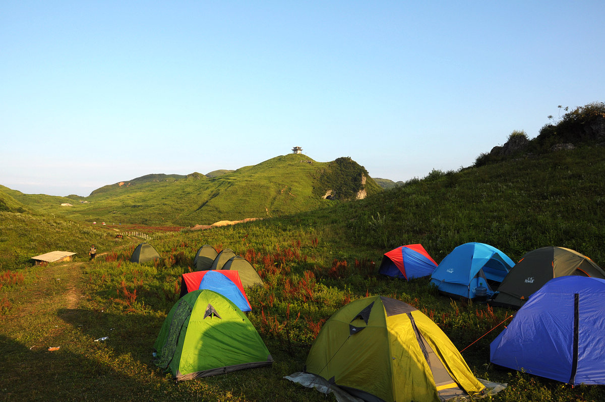 湖南八面山露营图片