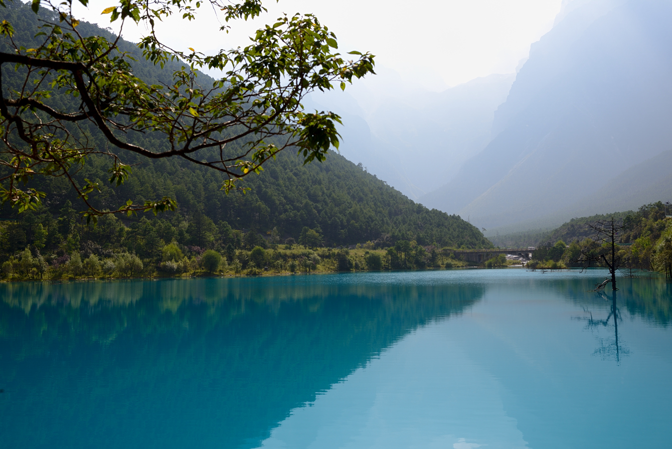 湛江蓝月谷风景区图片