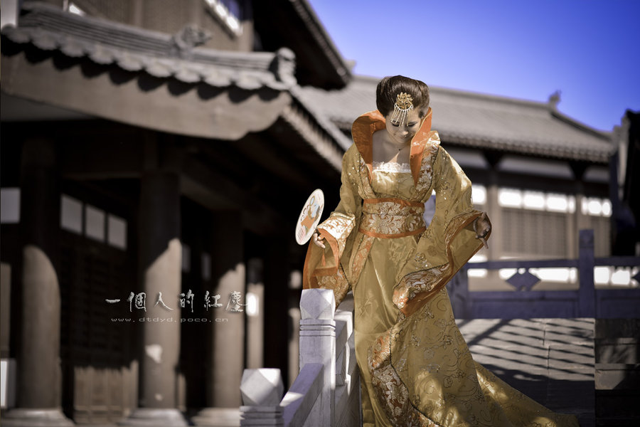 һ˵ĺ쳾