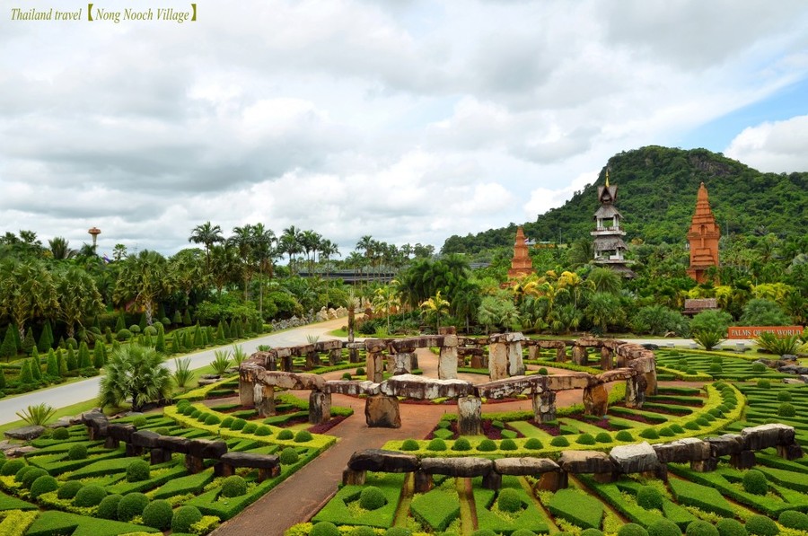 Nong Nooch Village