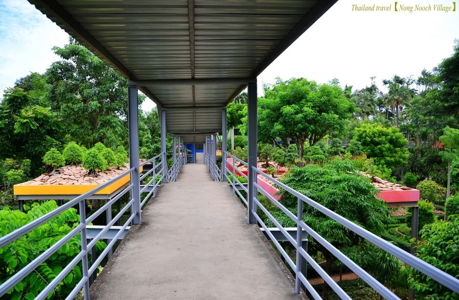 Nong Nooch Village