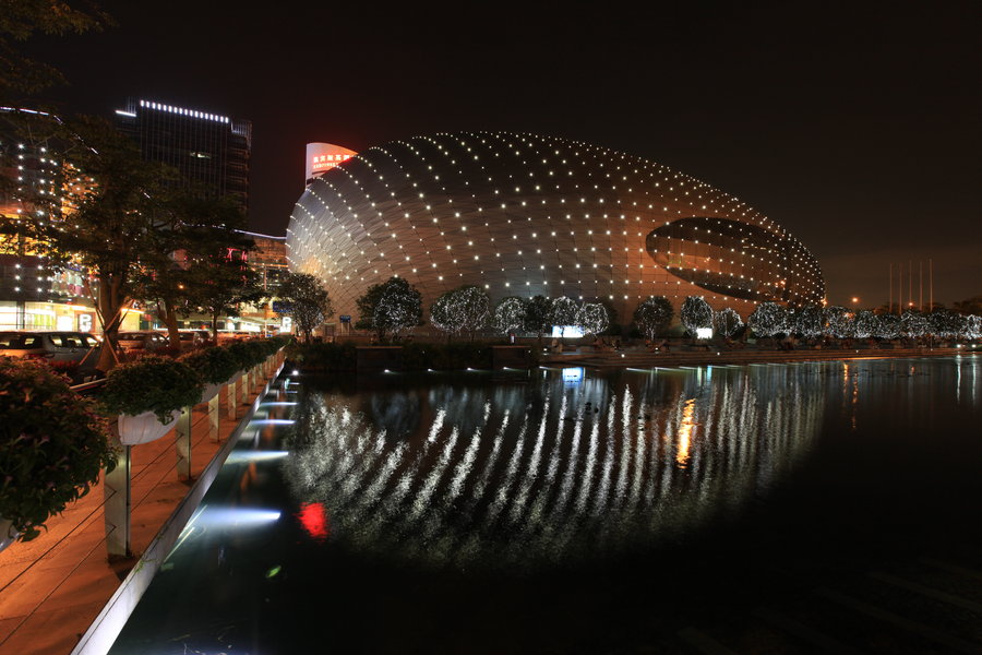 20130610深圳湾保利剧院夜景