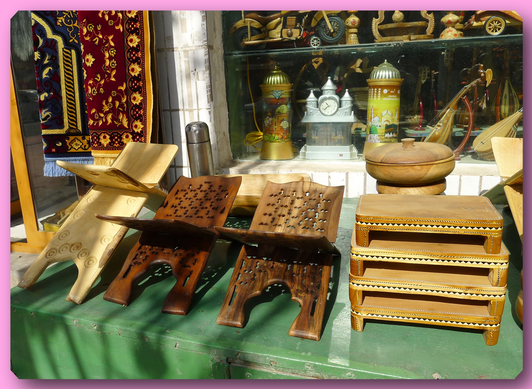 哈萨克斯坦传统手工艺品。匠人精神，纯手工精髓|苹果|哈萨克斯坦|花纹_新浪新闻