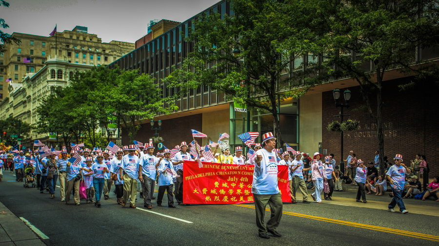 2009 July 4th Parade in Historic Philadelphia ()