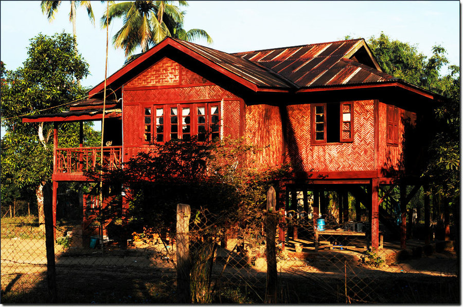 缅甸乡下房子图片
