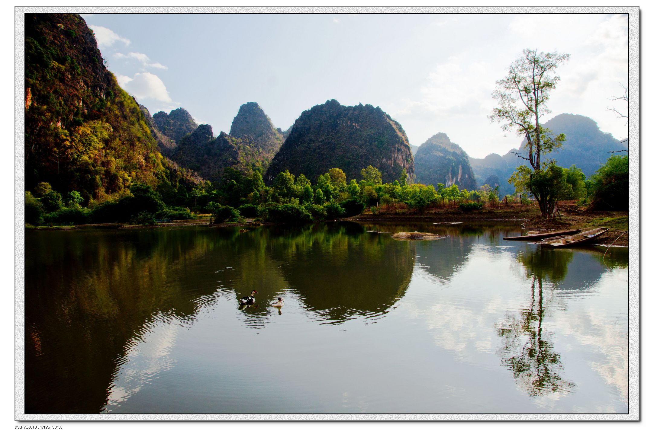 【路边风景摄影图片】老挝甘蒙省风光摄影