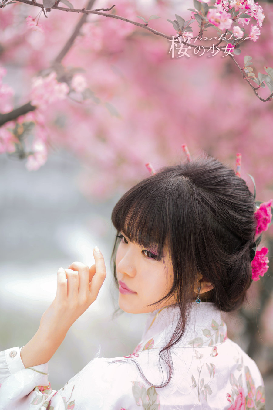 @Ů(1)