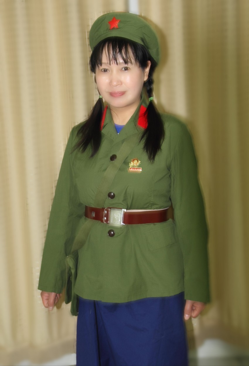 中国65式女兵图片