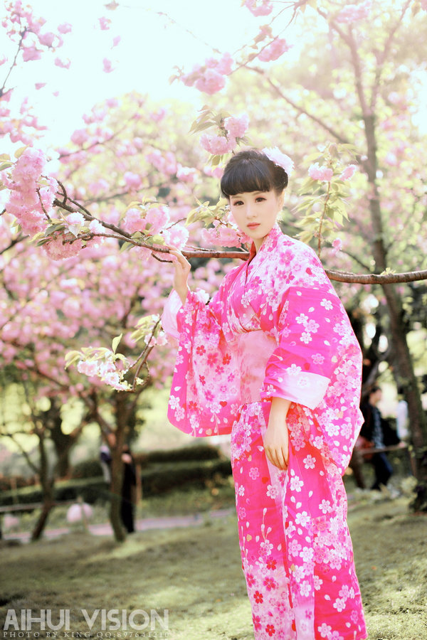 褦ʤ,ӣ
