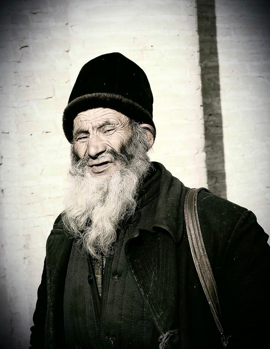 新疆老人照片图片