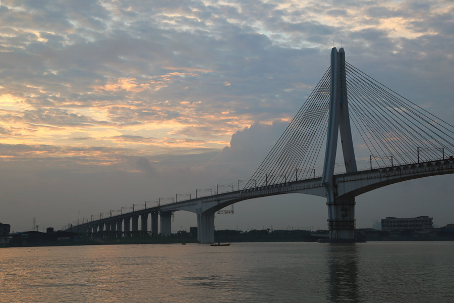 【大桥与霞光摄影图片】广东江门外海风光摄影
