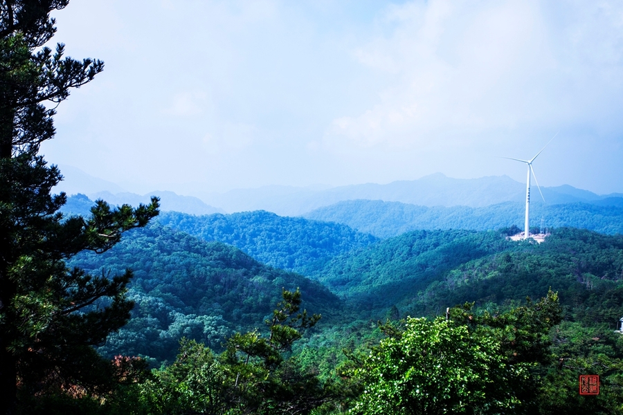 手機看圖 風景 作品簡介 寶雞天台山國家森林公園嘉陵江源頭景區位於