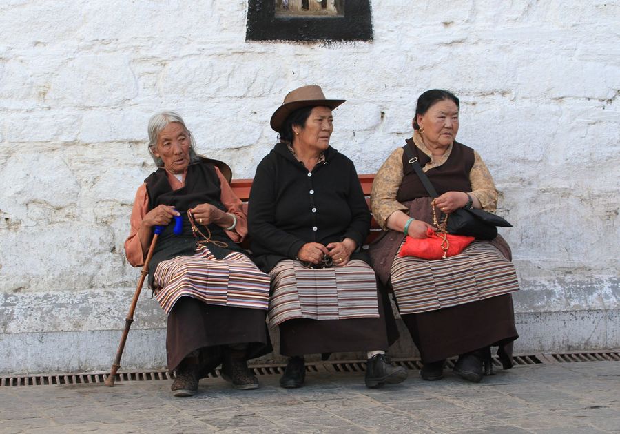 People on the bench,1st