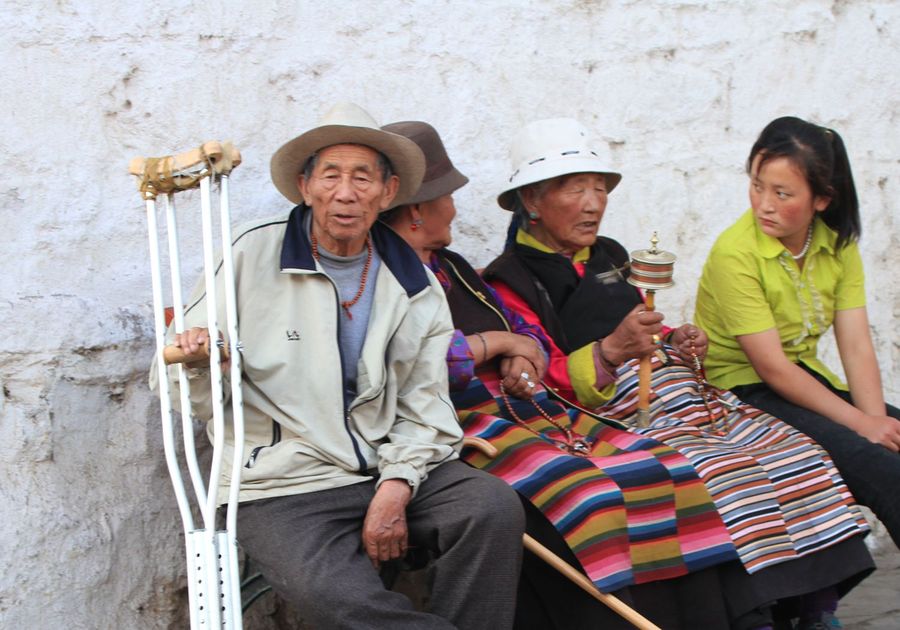 People on the bench,2nd