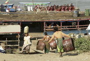 缅甸之行（4）-货运码头的欢乐