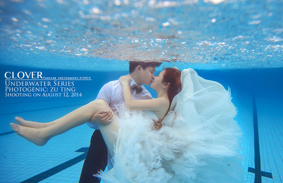 Underwater wedding