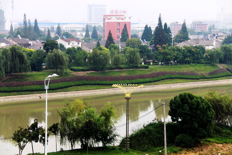 粮食局楼上俯瞰正在修建的巢湖路!