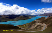 西藏圣湖之一---羊卓雍错